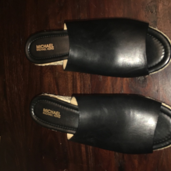 Michael Kors Wedges - Picture 3 of 5